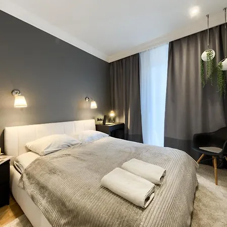 Kazou Apartman Varsó