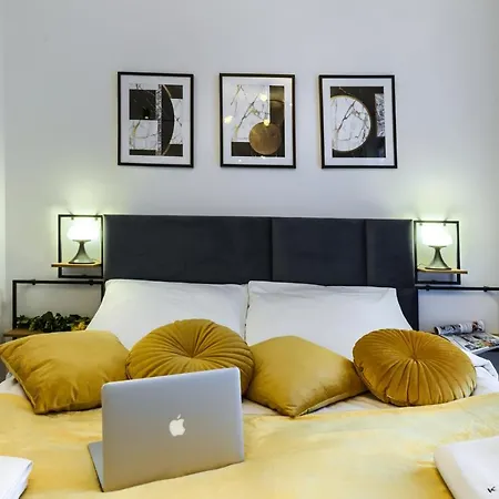 Kazou Apartment *