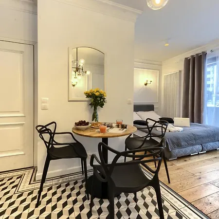 Apartment Kazou Warsaw