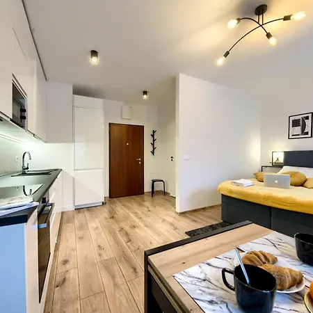 Kazou Apartment Warsaw
